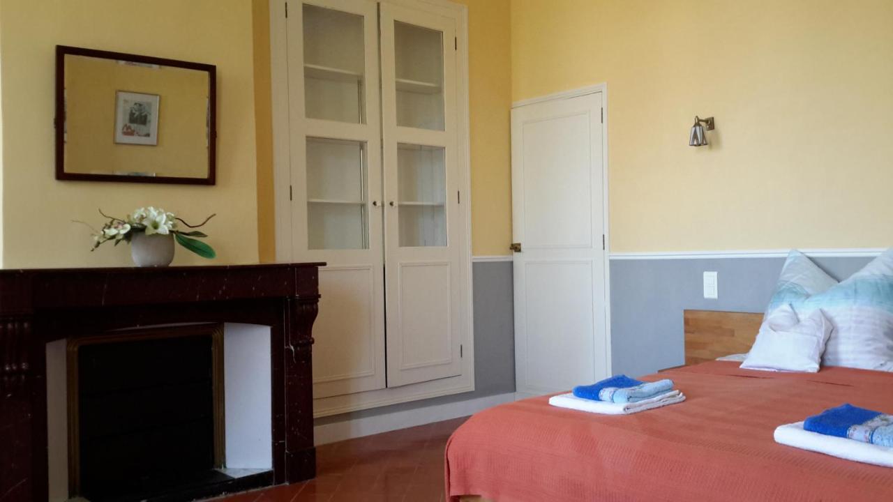 La Maison du Docteur Sallèles-dʼAude Extérieur photo